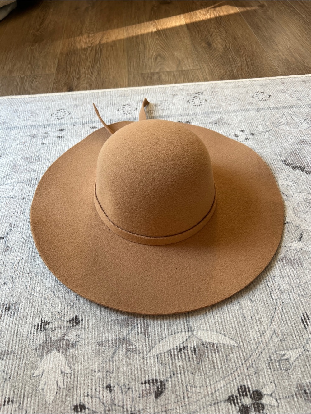 Wide Brim Felt Sun Hat in Camel